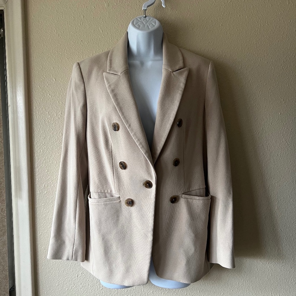 Express Women's Medium Cream / Light Beige Double Breasted Blazer